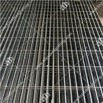 Tekan Kisi Keluli Berkunci